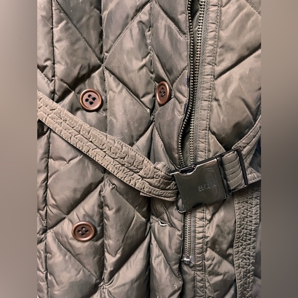 Add Down Puffer green khaki belted Coat size small - Picture 7 of 10